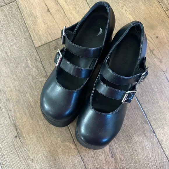 dELiA*s by Dolls Kill talk Of The Town black extreme platform Mary Janes women 8 - Picture 8 of 11